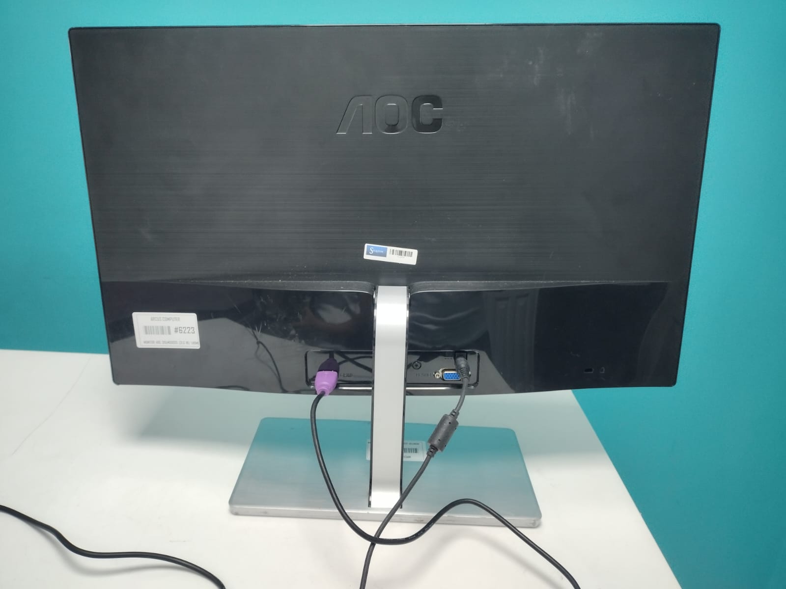 computadoras y laptops - MONITOR AOC 215LM00055 (21.5 IN) SIN BORDE 2