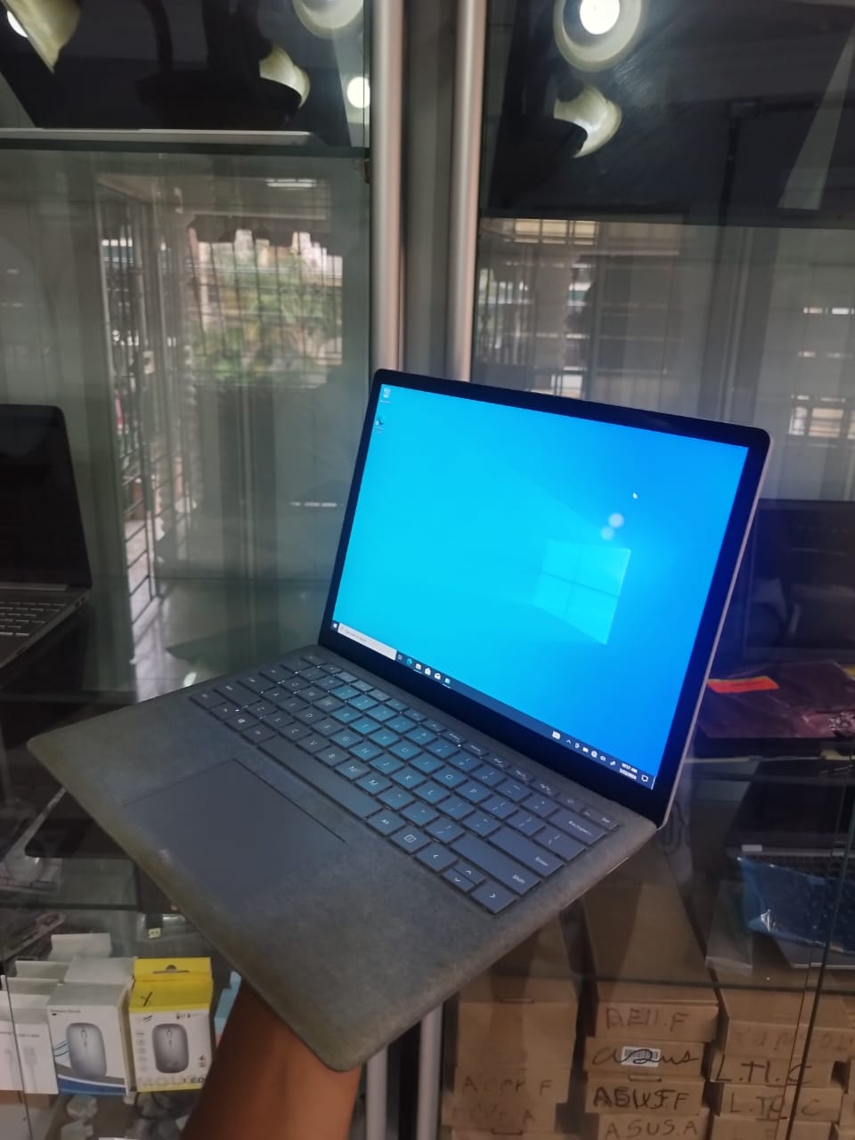 computadoras y laptops - Microsoft surface laptop 4 3