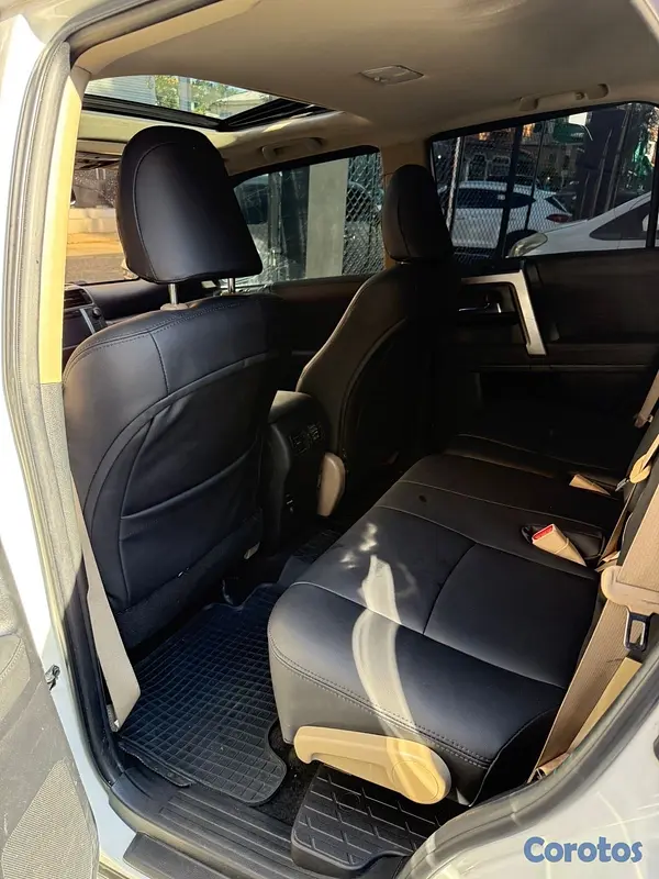 jeepetas y camionetas - Toyota 4Runner 2016 2