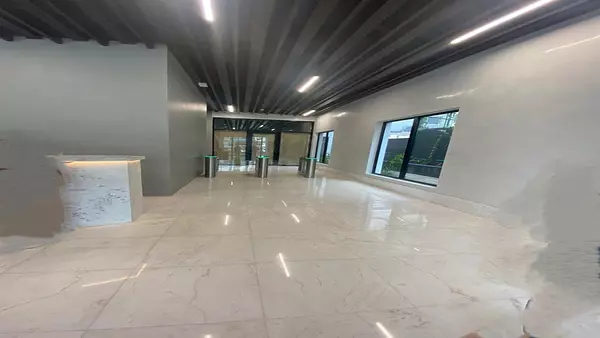 oficinas y locales comerciales - ALQUILER LOCAL COMERCIAL 52M2-ARROYO HONDO 2