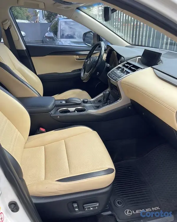 jeepetas y camionetas - LEXUS NX 200 F SPORT 2016 5