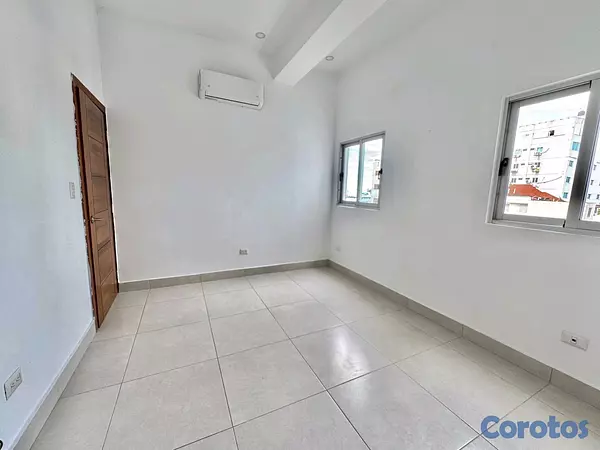 apartamentos - Alquilo Apartamento con Línea Blanca en Esperilla 8