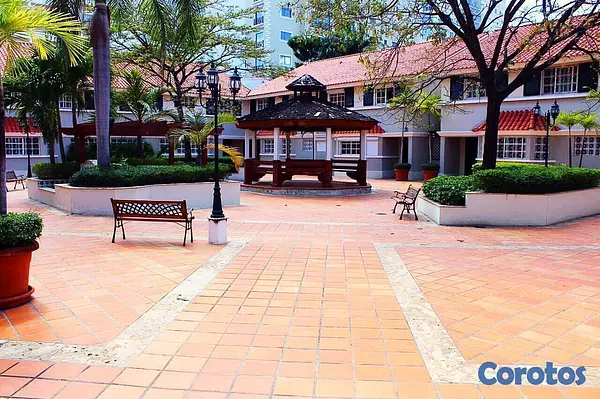 casas - En Alquiler y venta Casa Piantini  9