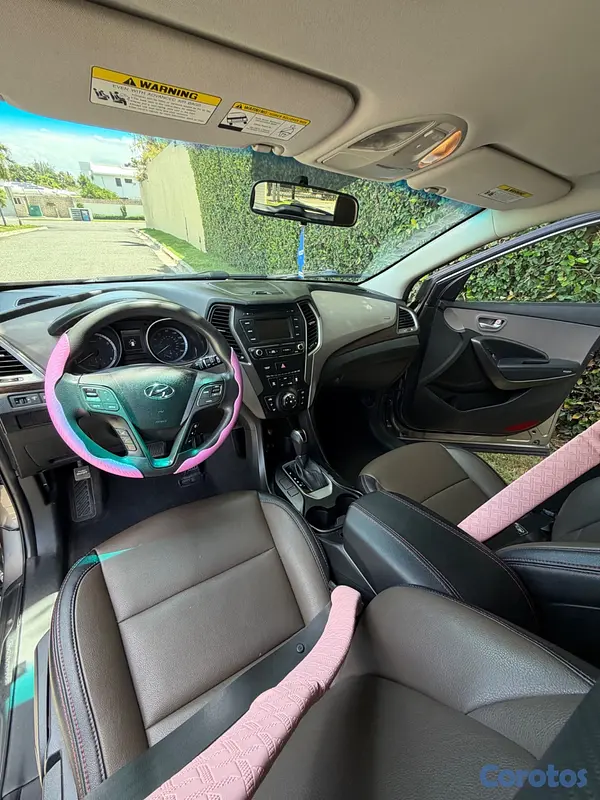 jeepetas y camionetas - Hyundai Santa Fe Sport 2 Filas 2WD 2018 $895,000 5