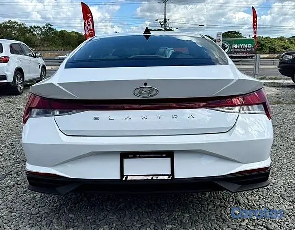 carros - Hyundai Elantra SE 2021
 6