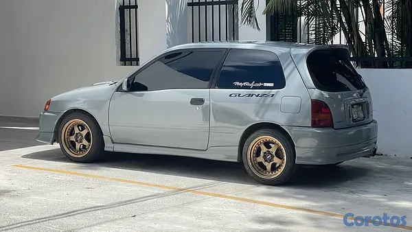 carros - toyota starlet Glanza Turbo 2000  4