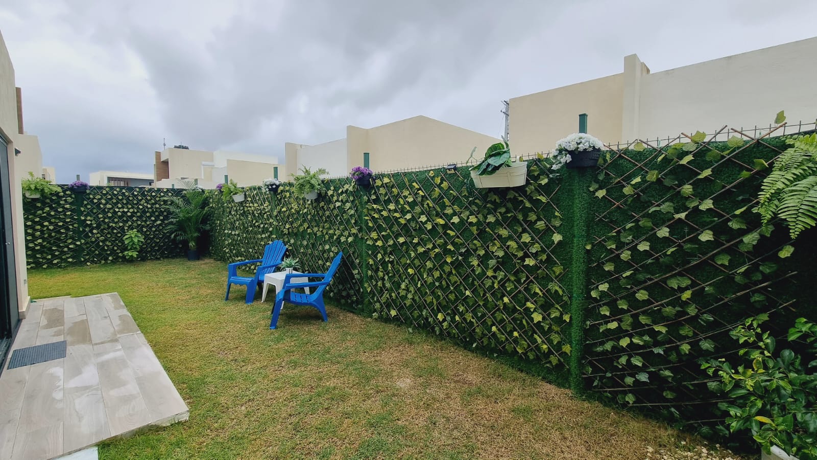 casas vacacionales y villas - Vendo Villa punta cana amueblada tres hab patio pr 3