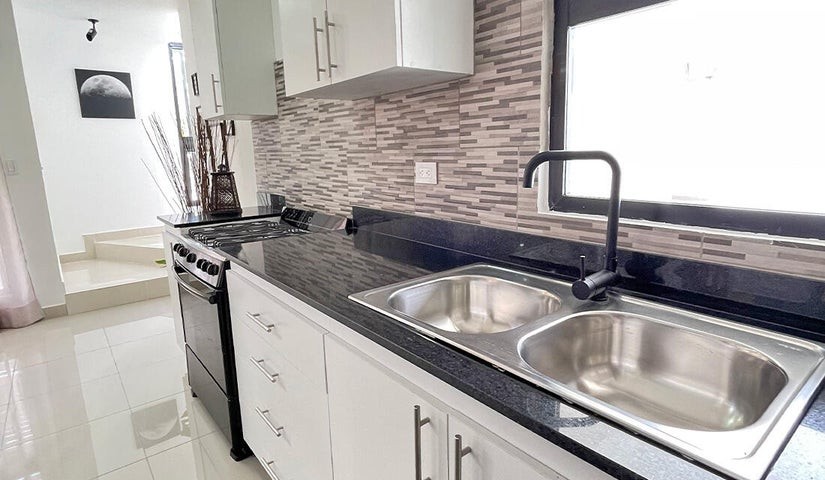 casas - Proyecto en venta Punta Cana #24-2031 tres dormitorios, terraza, BBQ, seguridad. 3