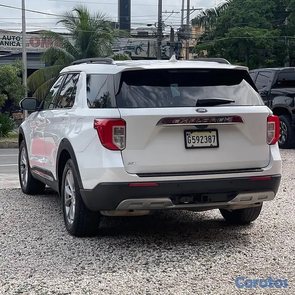 jeepetas y camionetas - FORD EXPLORER XLT 2021 3