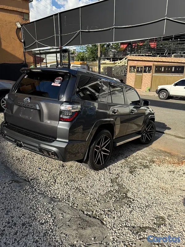 jeepetas y camionetas - Toyota 4Runner 2016 3
