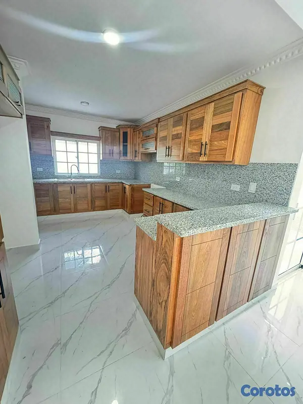 casas - 🏡 VENTA DE CASA EN PRADO ORIENTAL SAN ISIDRO  8