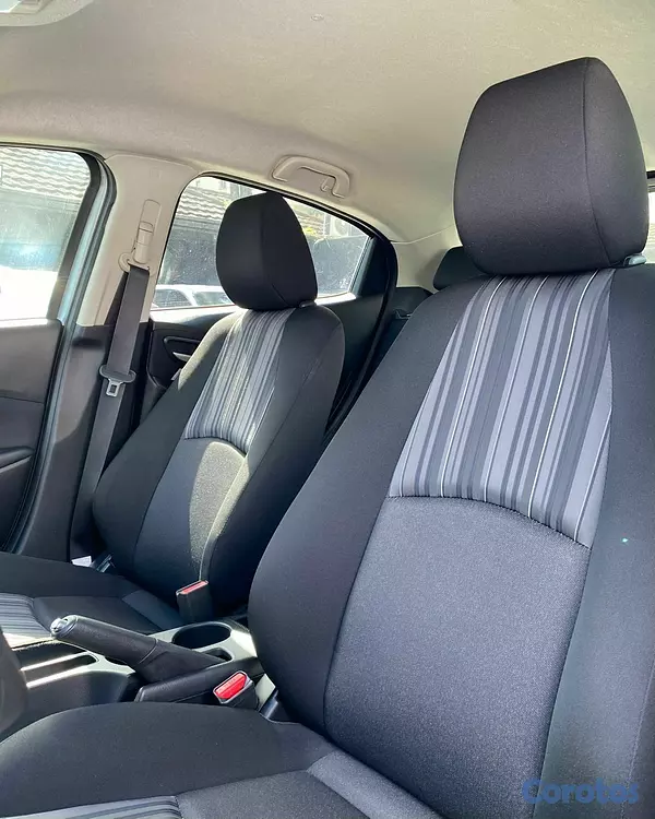 carros - Mazda Demio 2020 9