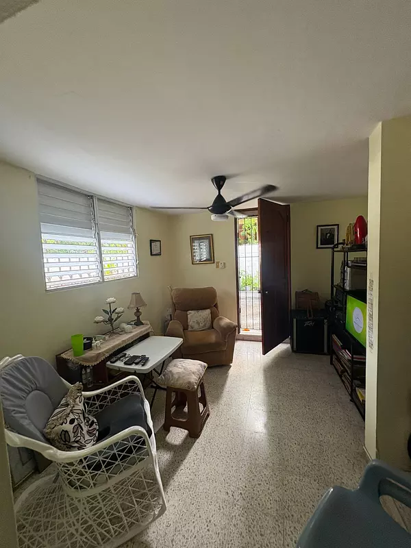 casas - Vendo Casa En Avenida Independencia 8