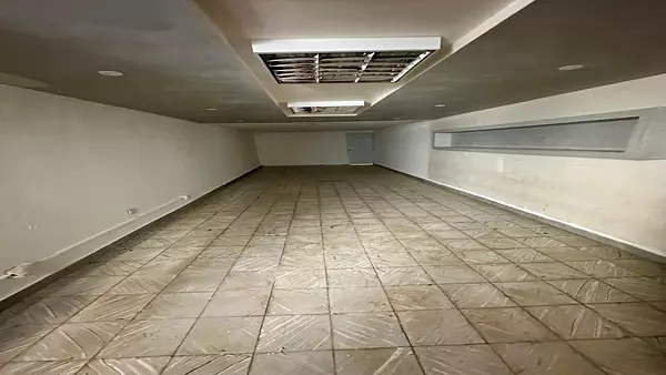 oficinas y locales comerciales - ALQUILER LOCAL COMERCIAL ENSANCHE NACO. 400M2 5