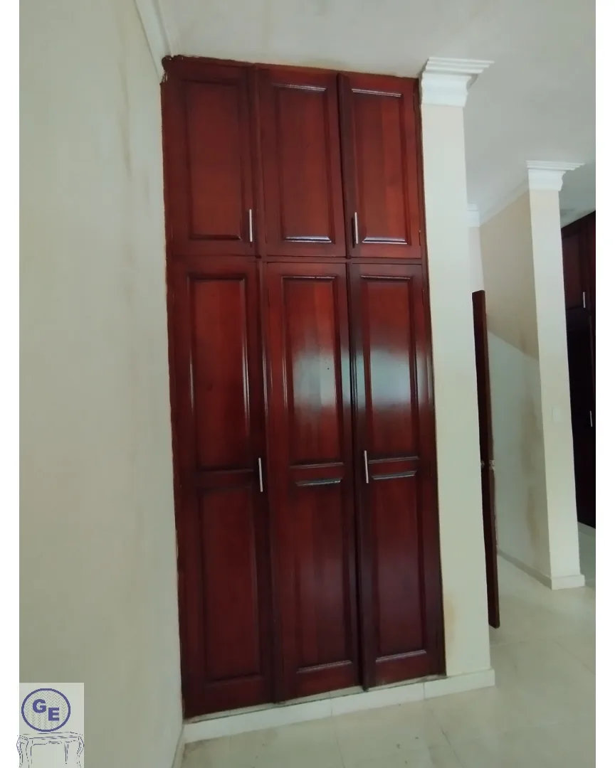 muebles y colchones - Puertas de closet en madera 