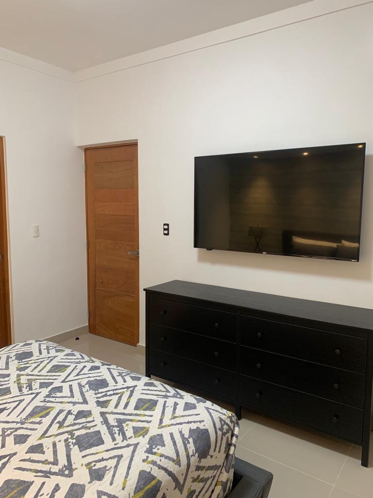 apartamentos - ALQUILO APARTAMENTO AMUEBLADO EVARISTO 1