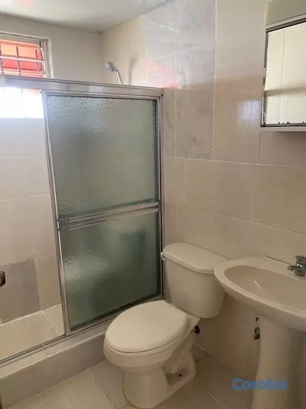 apartamentos - Vendo apartamento en la Jacobo Majluta, Santo Domingo Norte  5