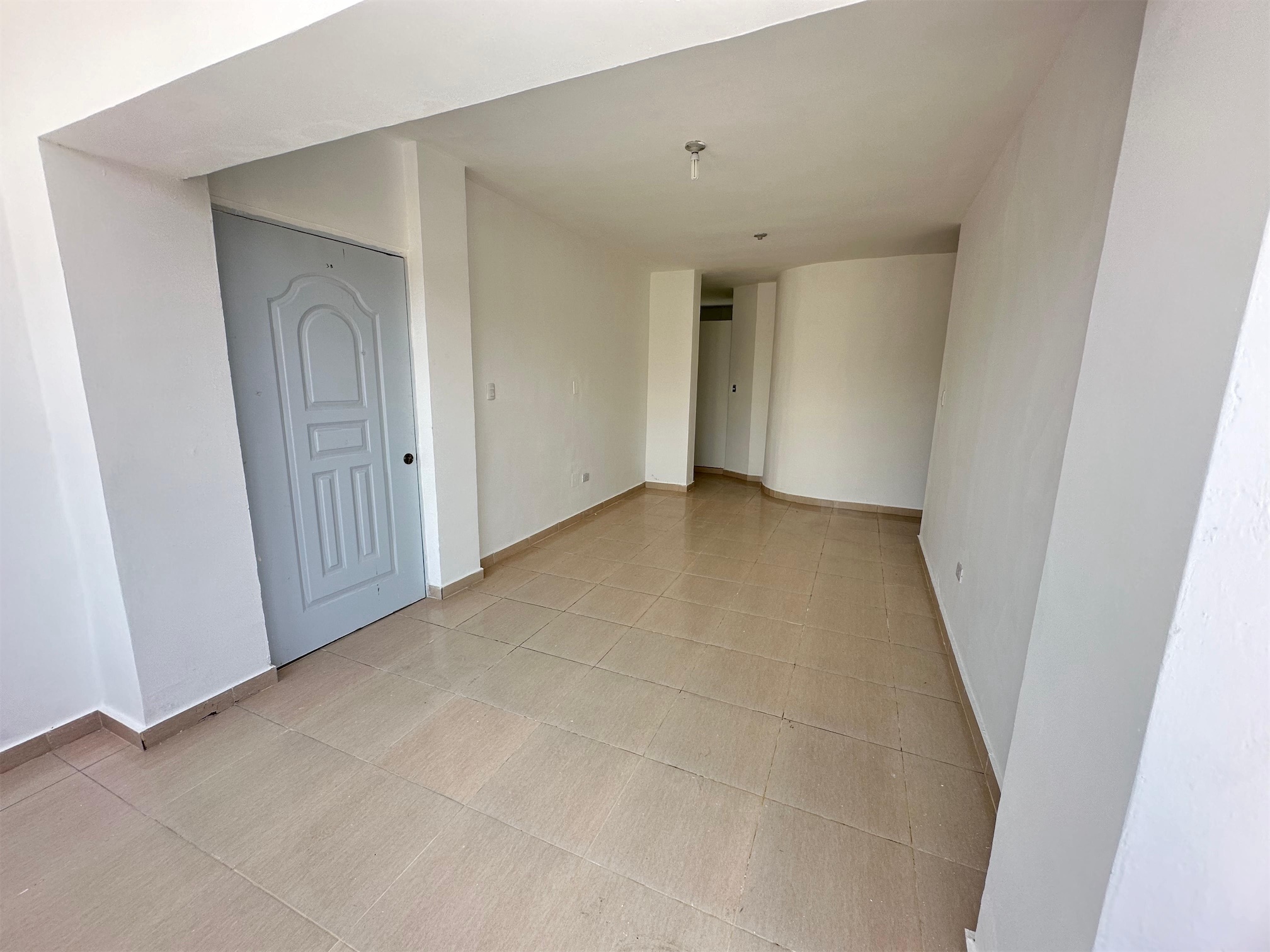 apartamentos - Apartamento en venta de 3 habitaciones en Los 3 Ojos  1