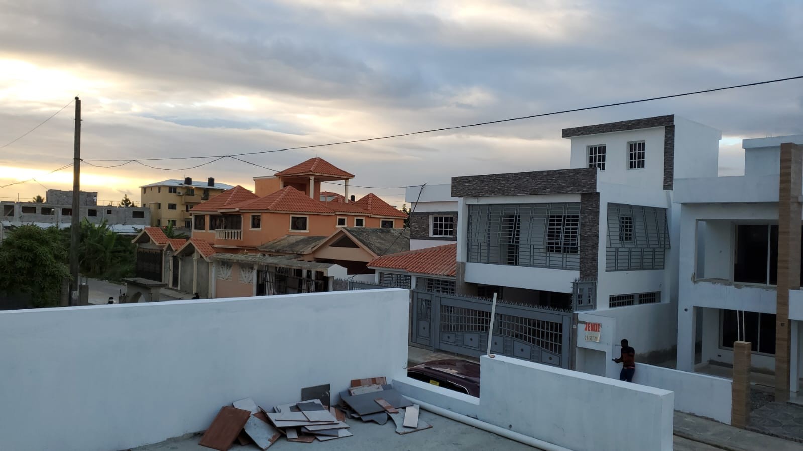 casas - Casas de dos niveles con patio para piscina (Residencial 335) 9