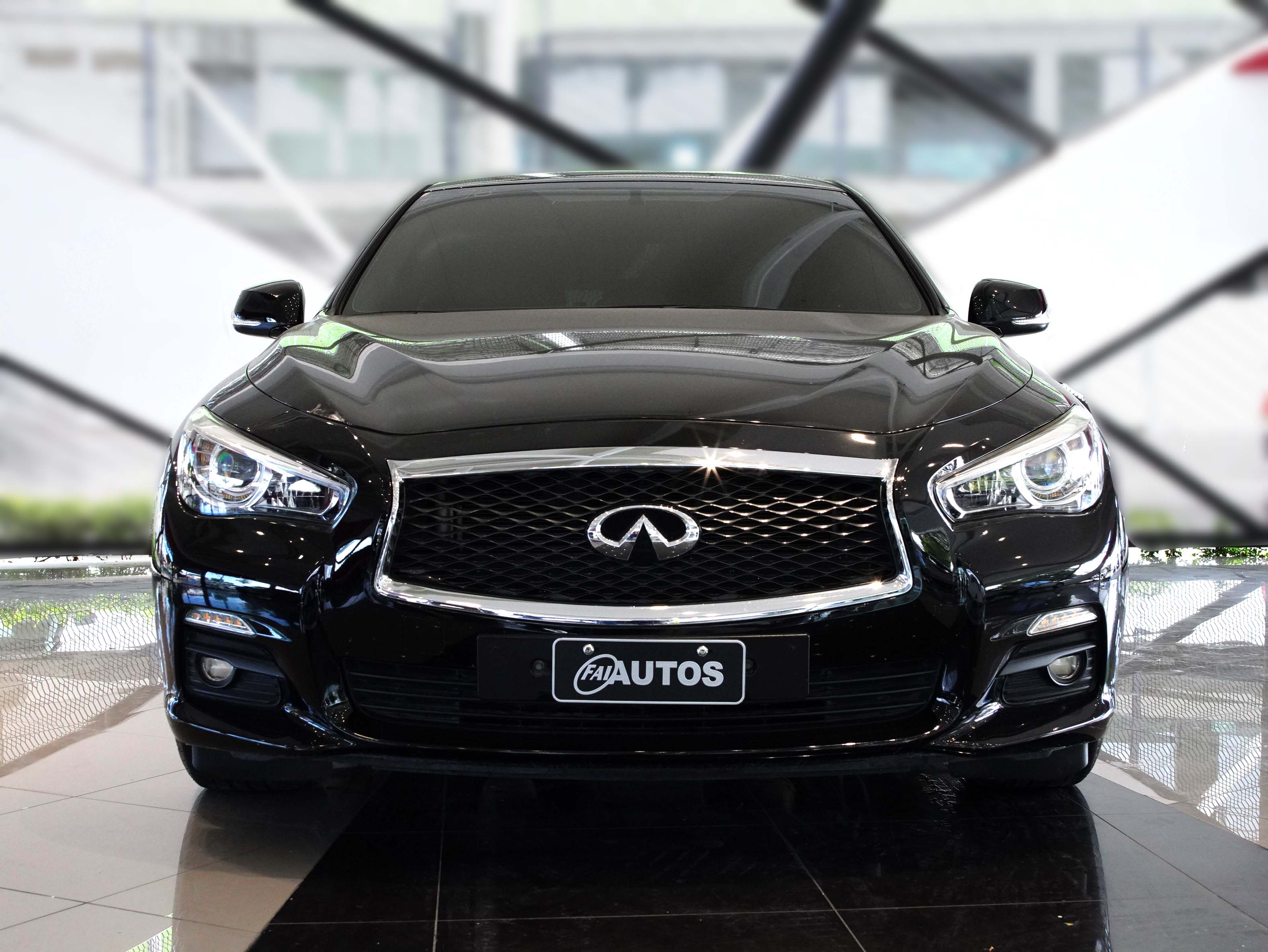 carros - Infiniti Q50 2017 4