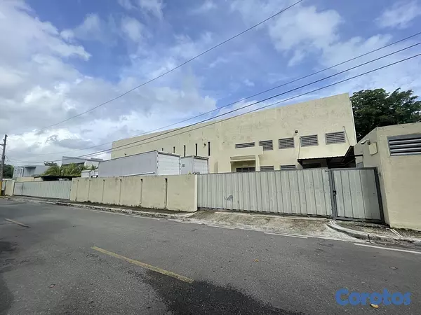 oficinas y locales comerciales - Nave industrial Parque Monumental Sur Aut. Duarte 6