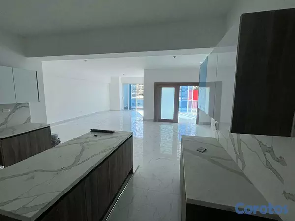 apartamentos - Alquiler Apartamento de 3 Habitaciones, Bella Vist 2