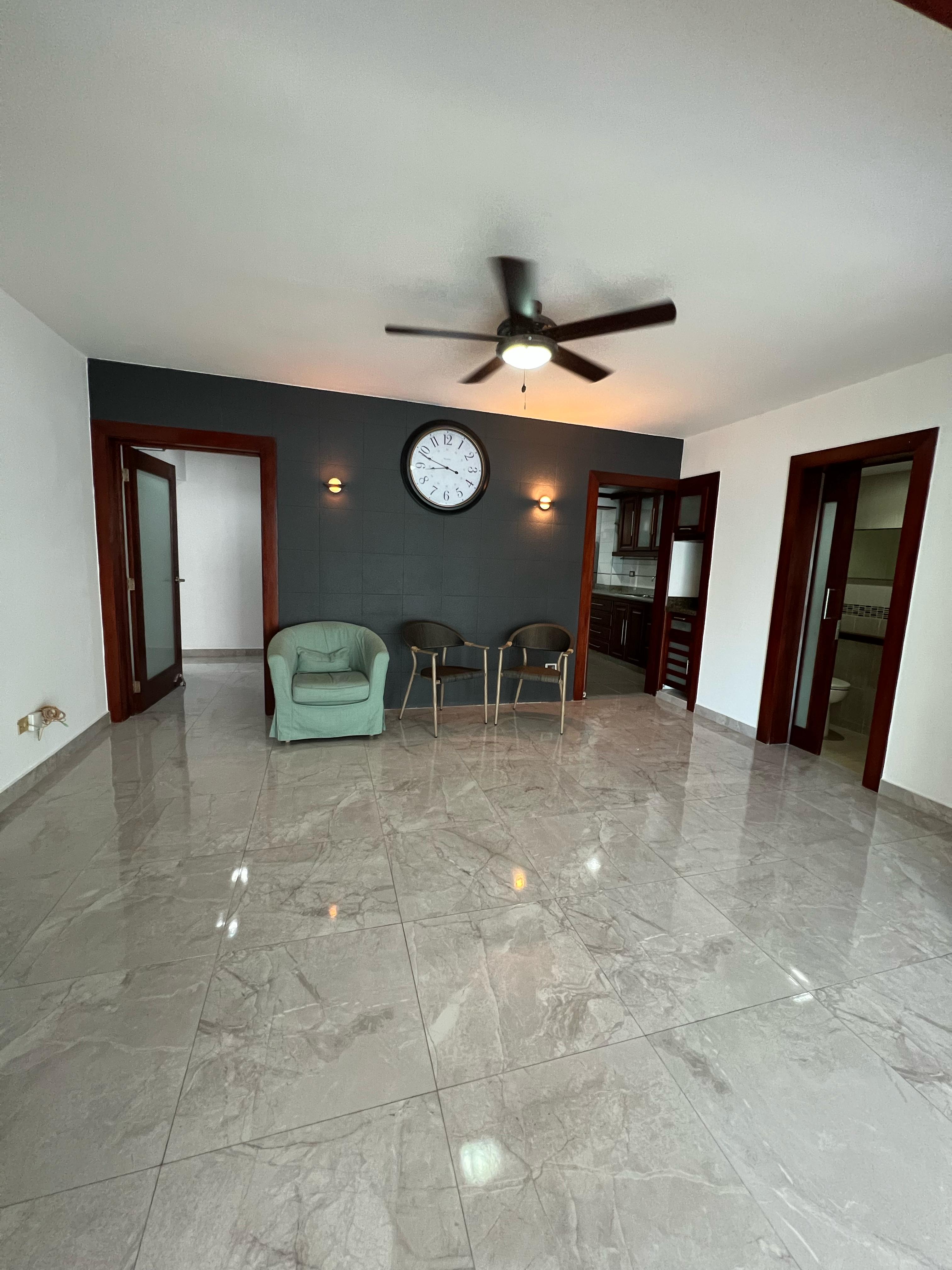 apartamentos - VENDO APARTAMENTO DE 186 MTS EN EVARISTO 6