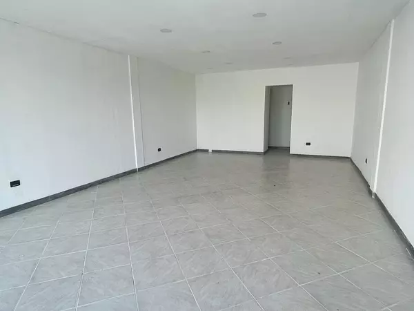 oficinas y locales comerciales - Alquiler local comercial  5