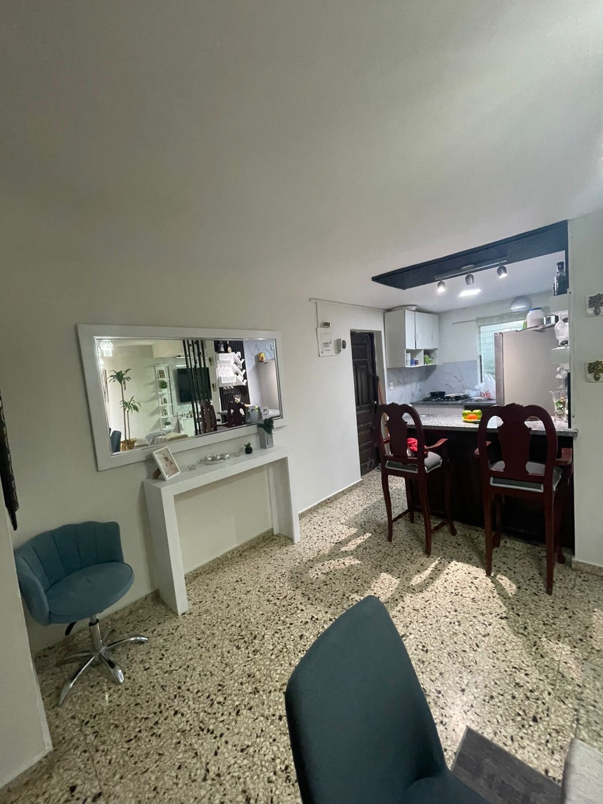 apartamentos - Vendo Apartamento en el millón no barrio dos hab  3