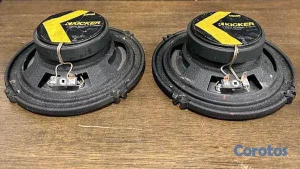 camaras y audio - Bocina 6.5 Kicker 350w speakers 2