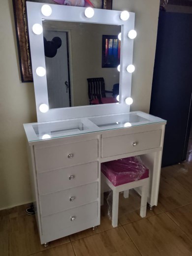 muebles y colchones - Peinadora con luces 💡 