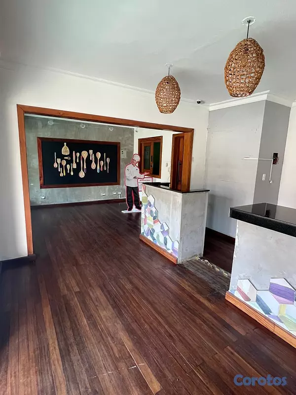 otros inmuebles - VENDO EDIFICIO COMERCIAL Y DE OFICINAS EN LA ROMULO BETANCOURT,  BELLA VISTA 6