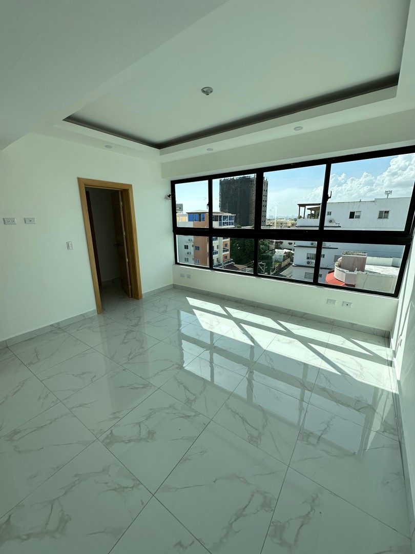 penthouses - Apartamento Penhouse con ascensor y planta full, E.L, Resp. Los 3 Ojos.  2