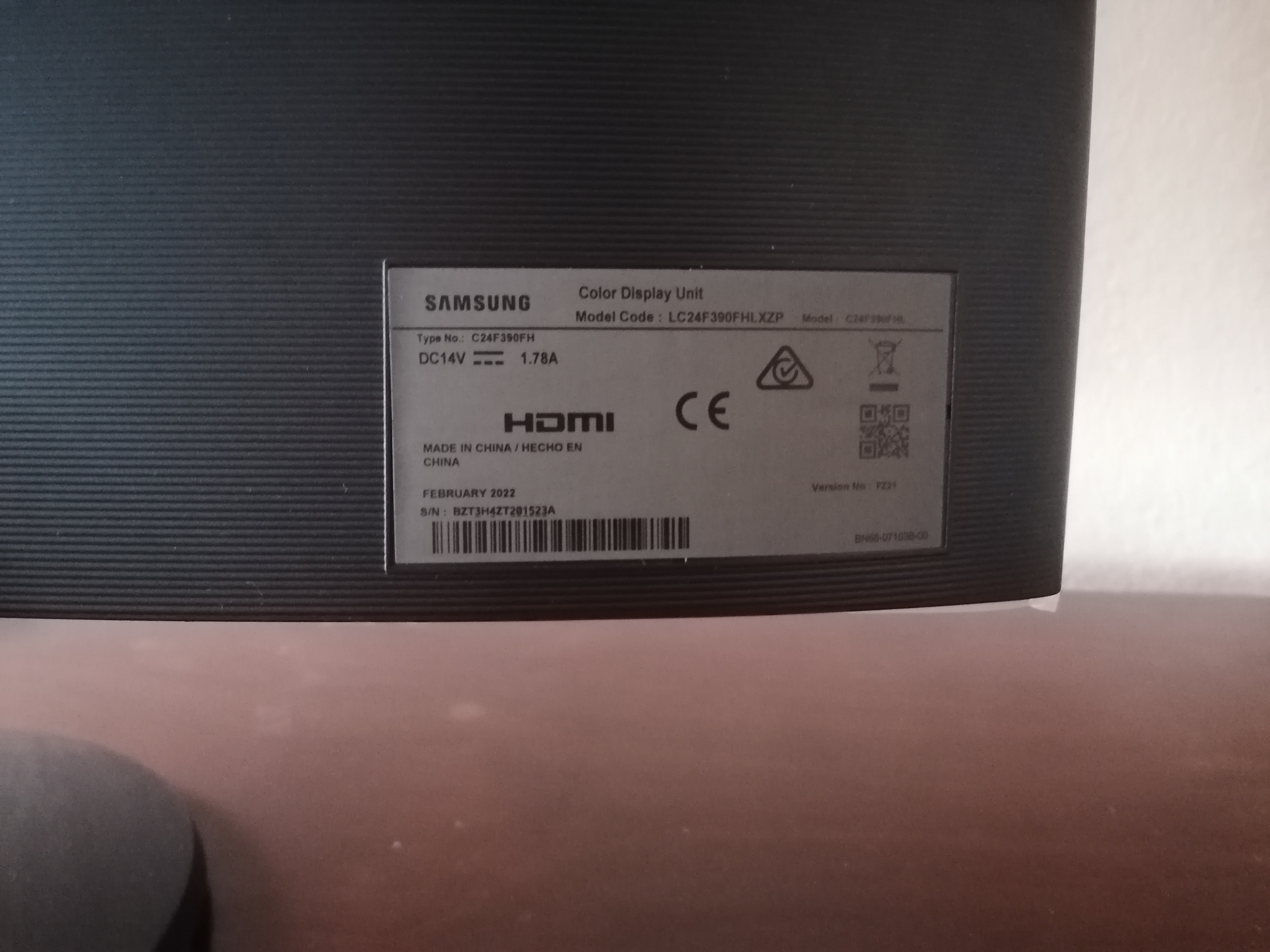 computadoras y laptops - Monitor Samsung de 24" Curvo, LED 4