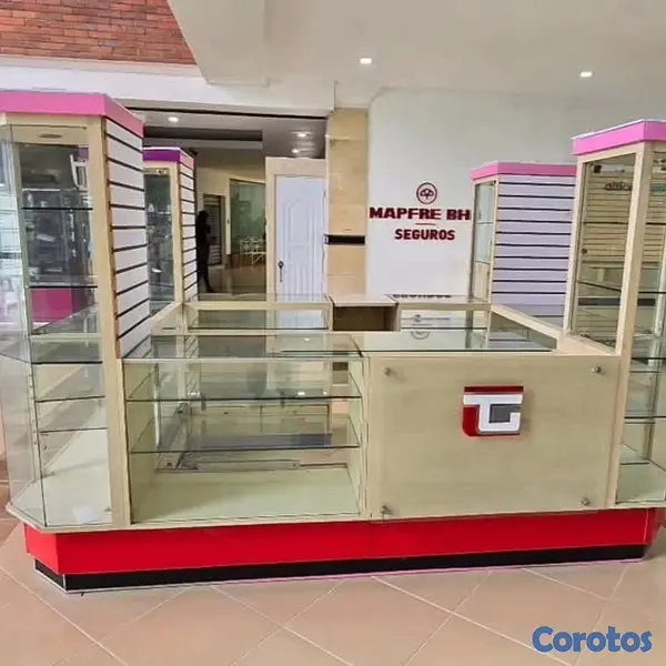 oficinas y locales comerciales - Rento modulo de pasillo incluido luz plnata full , mantenimiento  4