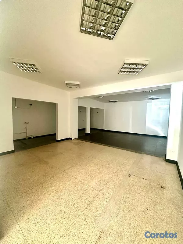oficinas y locales comerciales - Local en Alquiler en Naco   2