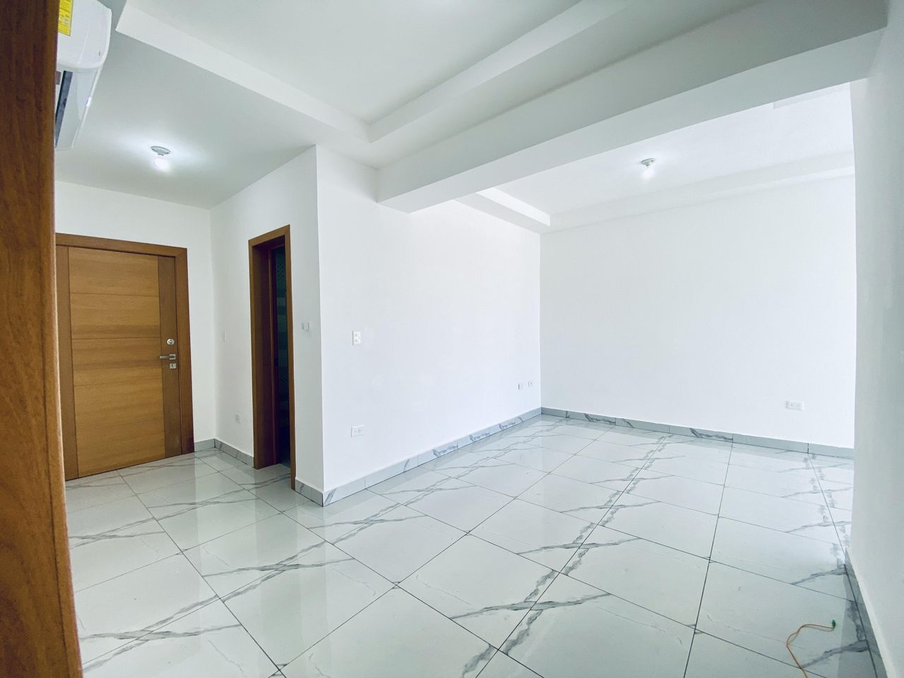 apartamentos - ALQUILO AMPLIO APART. URBANIZACION FERNANDEZ 9