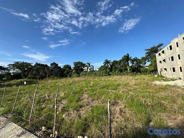 solares y terrenos - Solar en Venta en San Francisco de Macorís Urb Caperuza 2 2