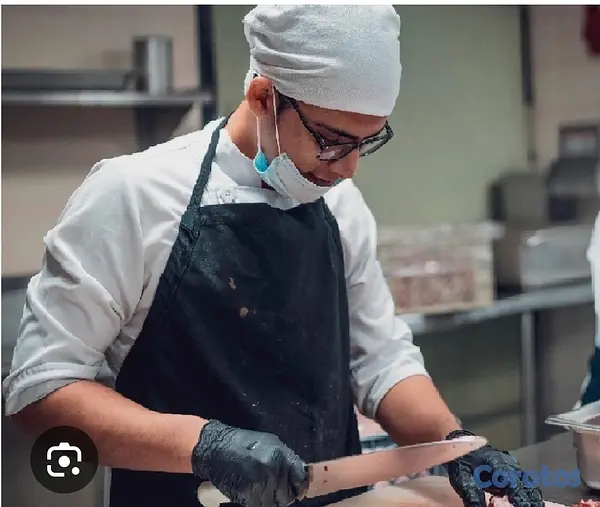 empleos disponibles - Camarero o ayudante de cocina 2
