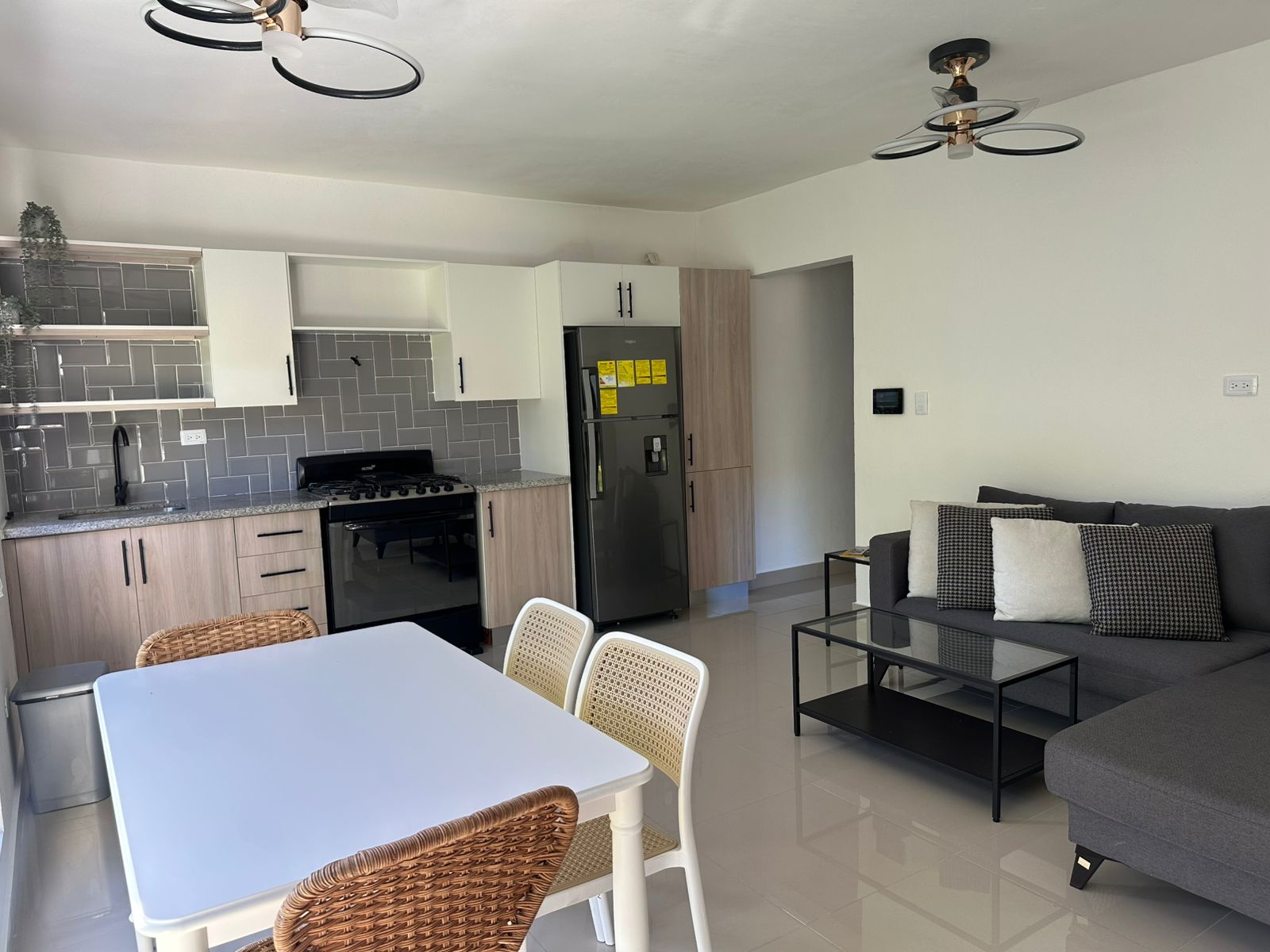 apartamentos - Apartamento amueblado en alquiler en Gazcue 9