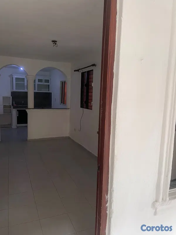 casas - Alquilo casa en el sector Engombe en un primer pis 7
