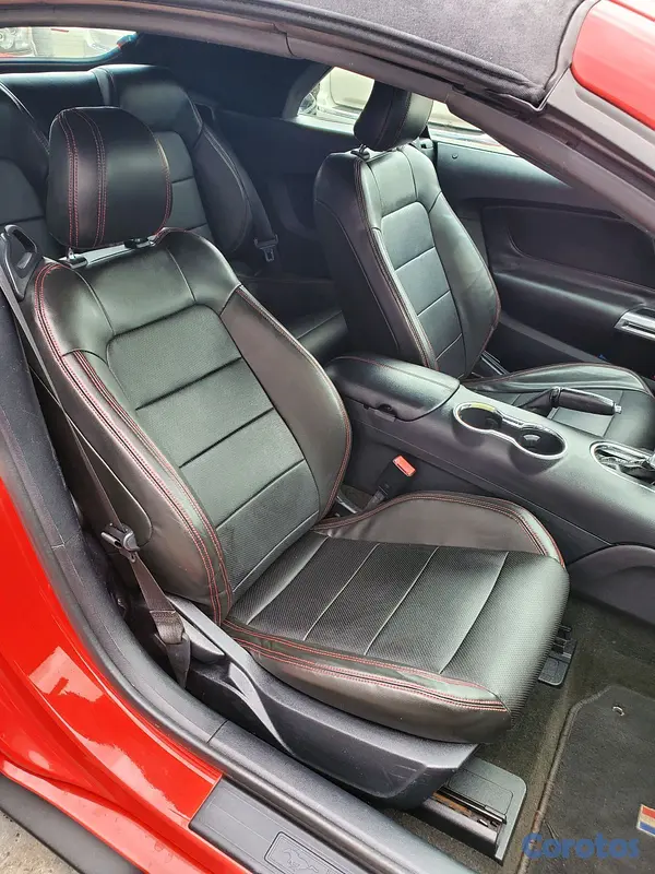 carros - Ford Mustang Convertible V6 año 2015 6