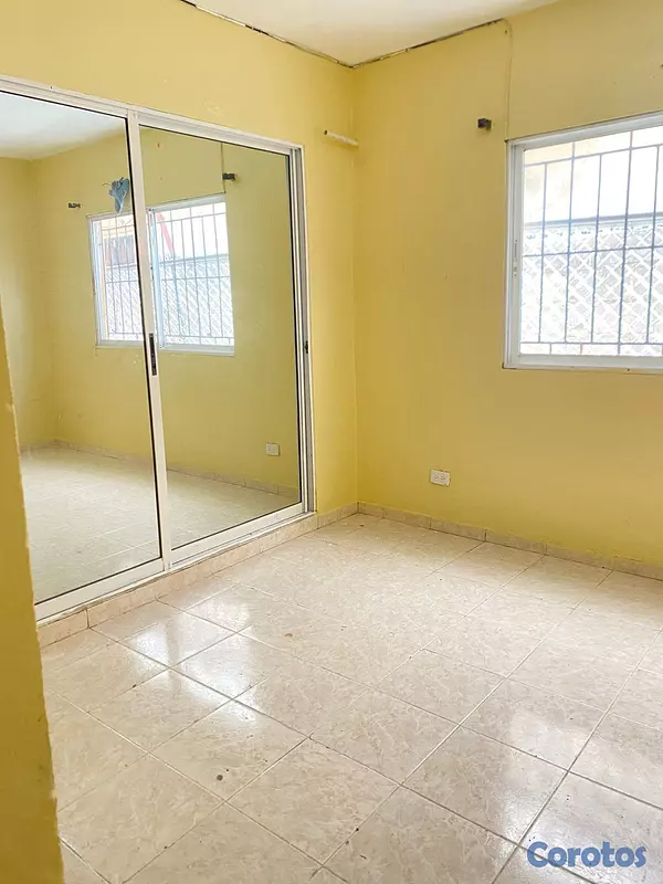 casas - Vendo Excelente Casa en SAN CRISTOBAL, Madre Vieja 6