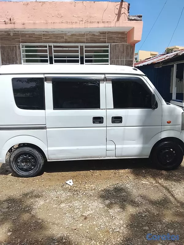 otros vehiculos - Suzuki every  4
