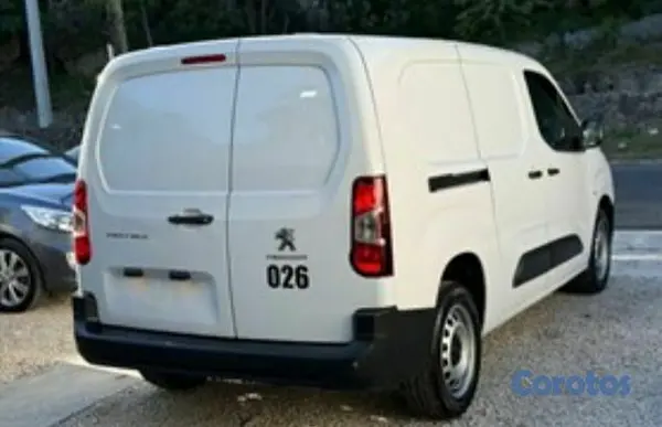 jeepetas y camionetas - CAMIONETA PEUGEOT PARTNER 2024 2