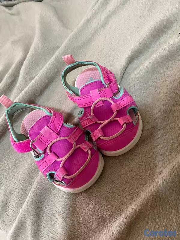 ropa y zapatos - Zapatos Carters para niñas  3