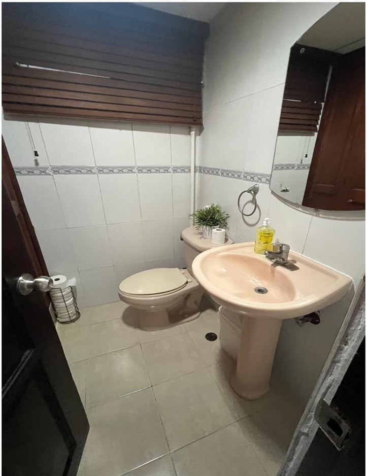 oficinas y locales comerciales - LOCAL DE OFICINAS EN ENSANCHE NACO, 74 Mts.2, 3er. NIVEL 10