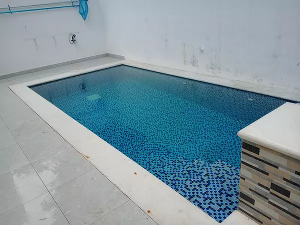 apartamentos - Vendo o Alquilo amplia casa de 2 niveles en Los Ca 7