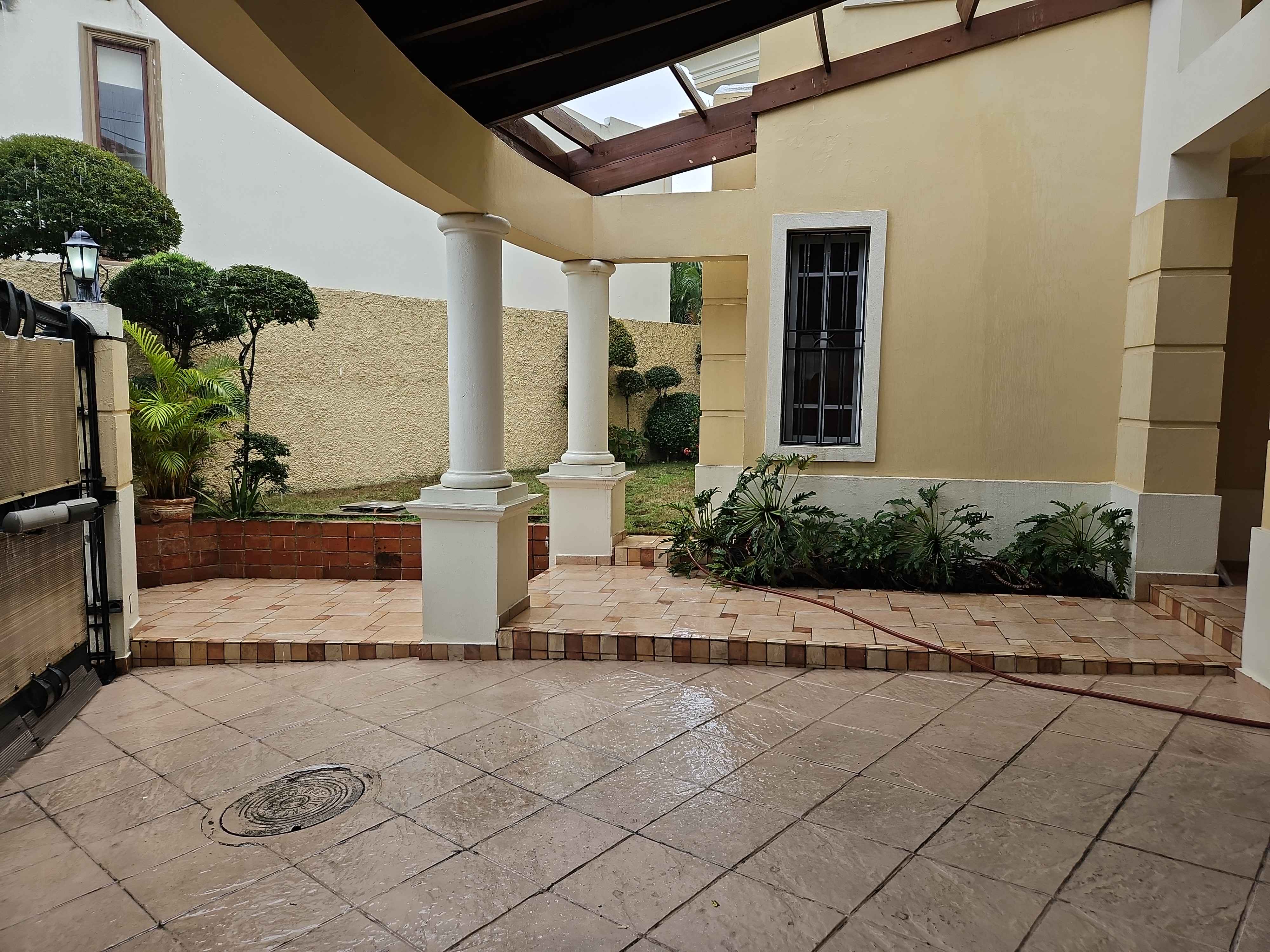casas - 🛑Casa en Alquiler en Urbanizacion Fernandez  Vivienda o Oficinas  5