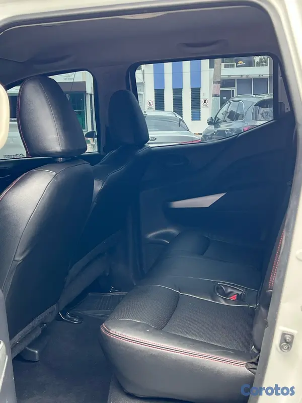 jeepetas y camionetas - Nissan Frontier 2021 Kit Pro-4x  5